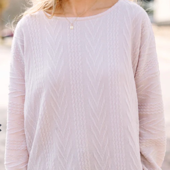 MINT JULEP SLOUCHY CABLE KNIT SWEATER - TAUPE - SIZE LARGE - Picture 2 of 3